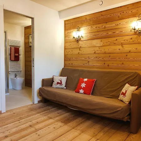 Hostdomus - Modern Loft 아파트 세스트리에